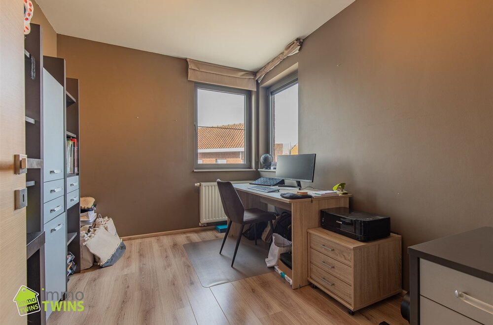 instapklaar-appartement-met-terras-te-moerzeke007.jpg