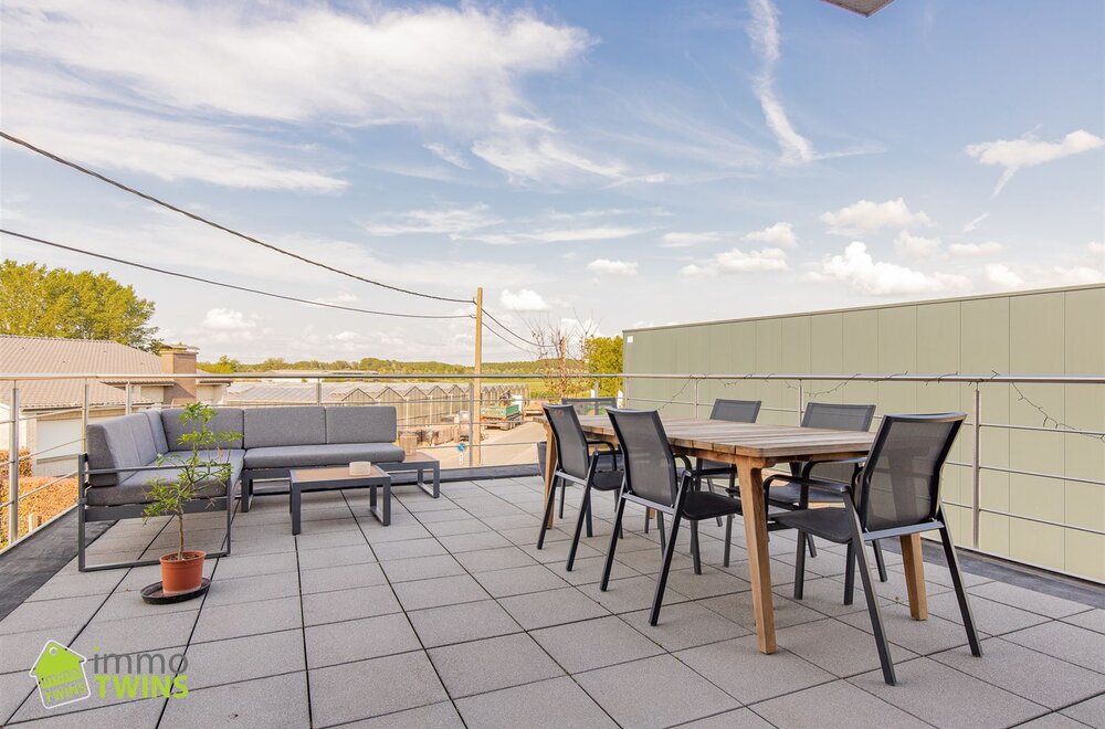 instapklaar-appartement-met-terras-te-moerzeke013.jpg