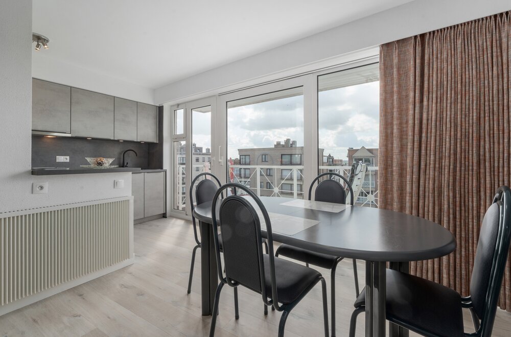 gerenoveerd-appartement-met-open-zicht-en-zuidgericht-terras004.jpg