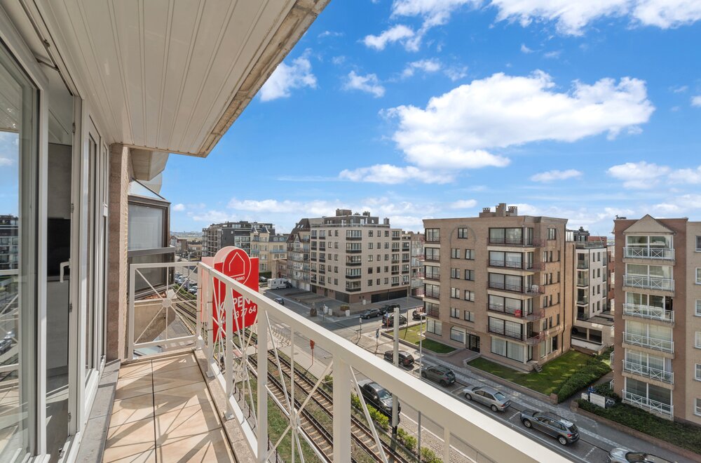 gerenoveerd-appartement-met-open-zicht-en-zuidgericht-terras010.jpg