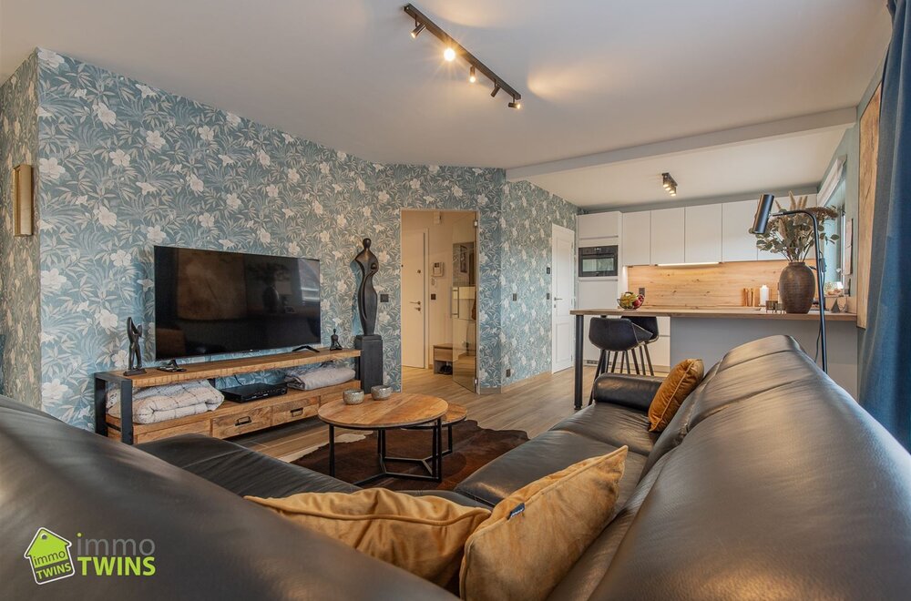 gerenoveerd-3-slpk-appartement-109m-met-ruim-dakterras-40m-002.jpg