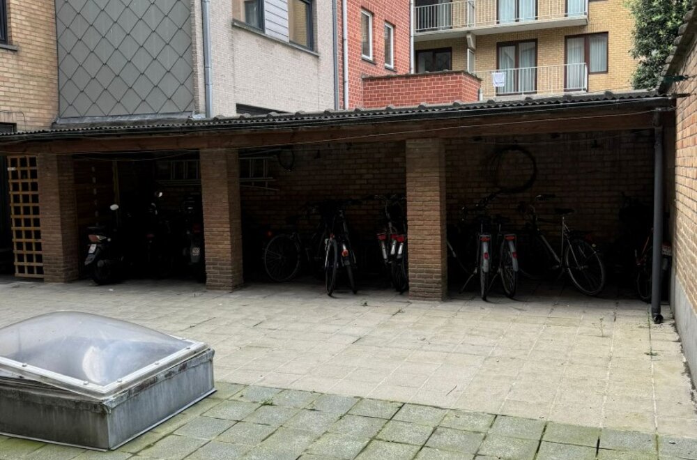 instapklare-studio-in-zeebrugge-recent-gerenoveerd-epc-a-mogelijks-verder-af-te-werken-010.jpg