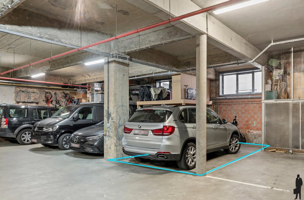 lichtovergoten-industri-le-loft-met-open-structuur-en-ruwe-materialen015.jpg