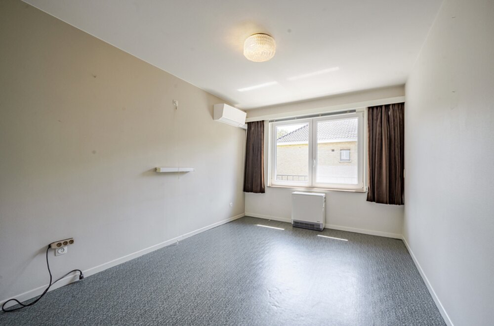 ruim-centraal-gelegen-appartement-met-garage007.jpg