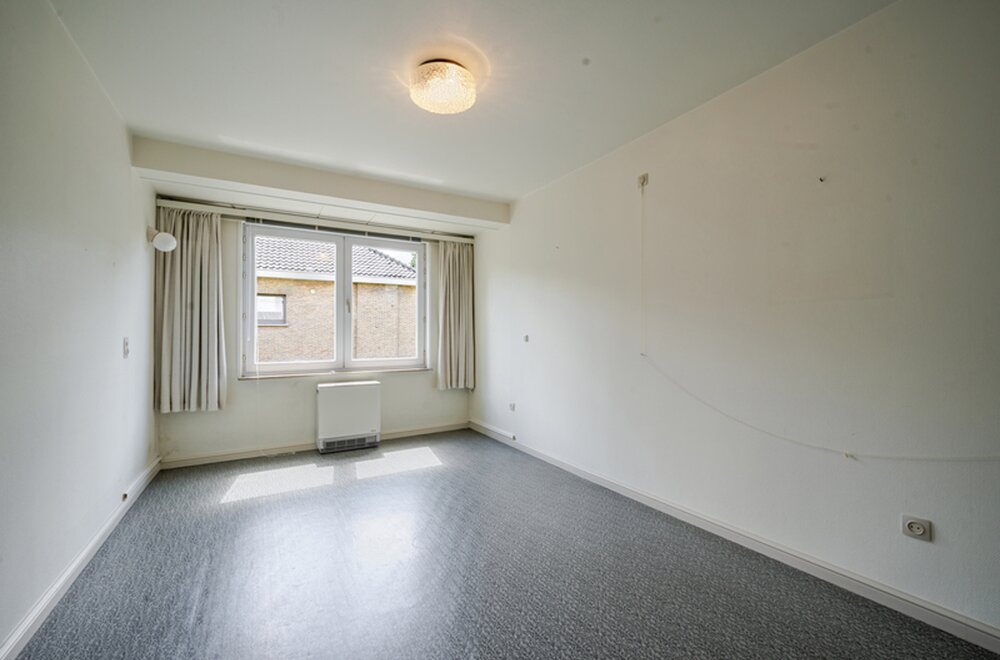 ruim-centraal-gelegen-appartement-met-garage008.jpg