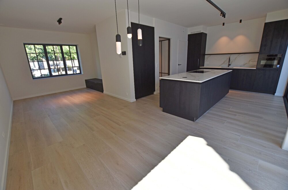 nieuwbouw-woning-op-een-rustige-locatie-nabij-centrum-knokke002.jpg