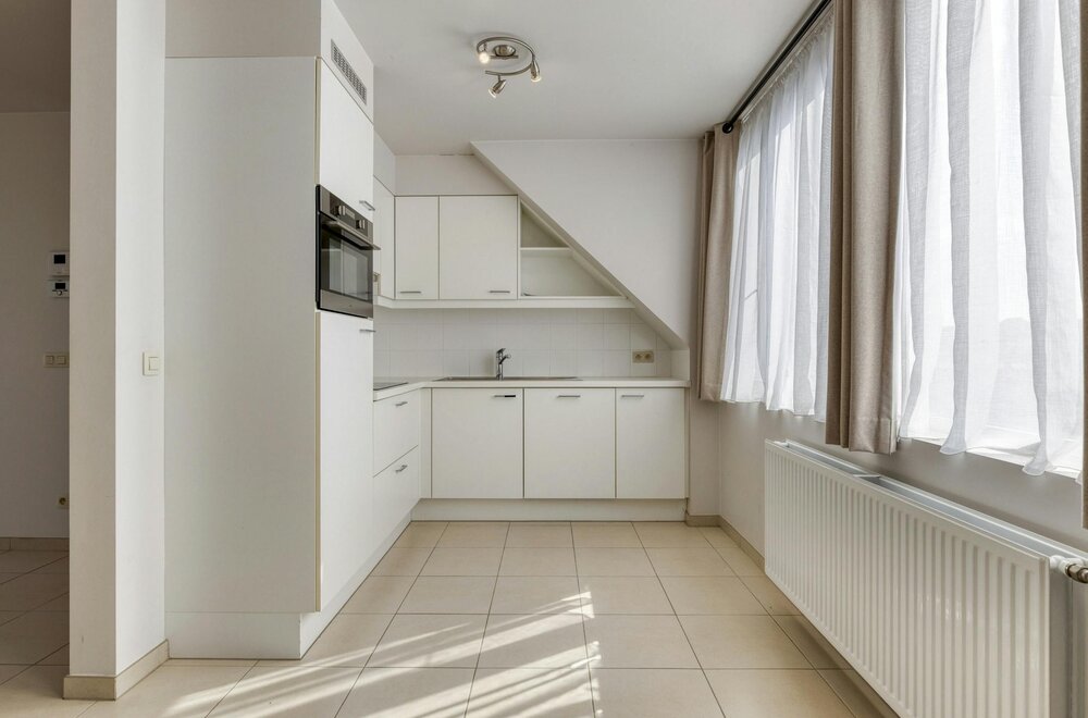 tof-dakappartement-met-ruim-terras-en-garage-te-koop-in-rumst004.jpg