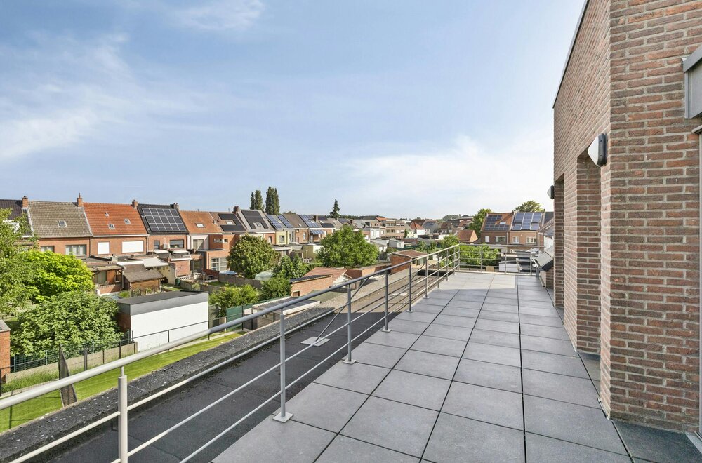 tof-dakappartement-met-ruim-terras-en-garage-te-koop-in-rumst009.jpg