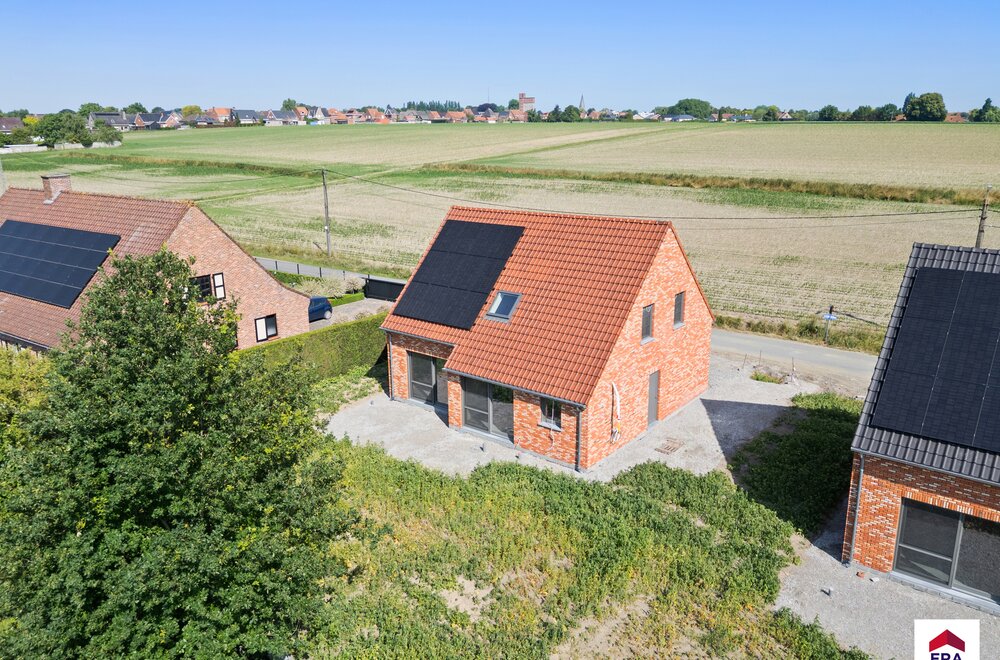 prachtige-nieuwbouwwoning-met-4-slpks-op-536m-in-aarsele-003.jpg