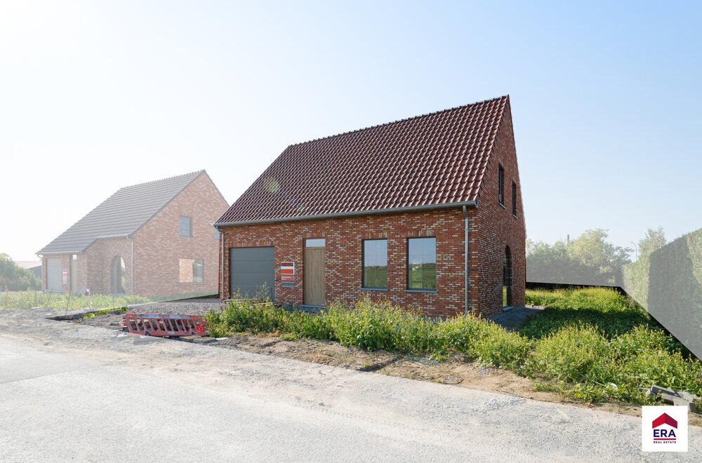 prachtige-nieuwbouwwoning-met-4-slpks-op-536m-in-aarsele-004.jpg