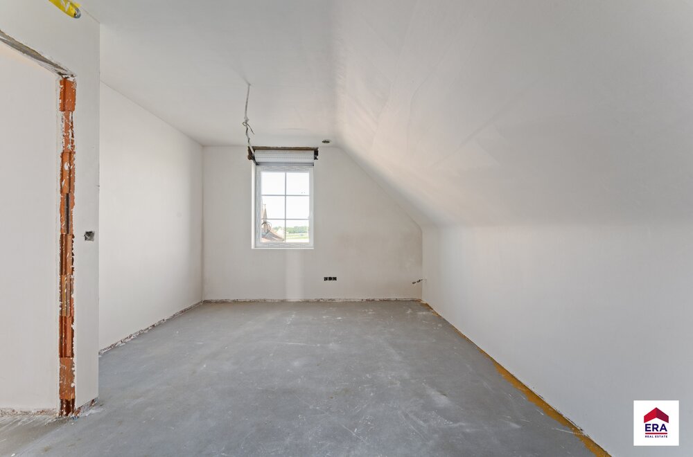 prachtige-nieuwbouwwoning-met-4-slpks-op-536m-in-aarsele-022.jpg