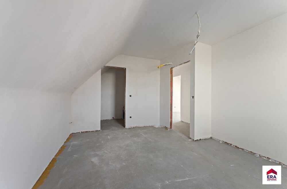 prachtige-nieuwbouwwoning-met-4-slpks-op-536m-in-aarsele-024.jpg