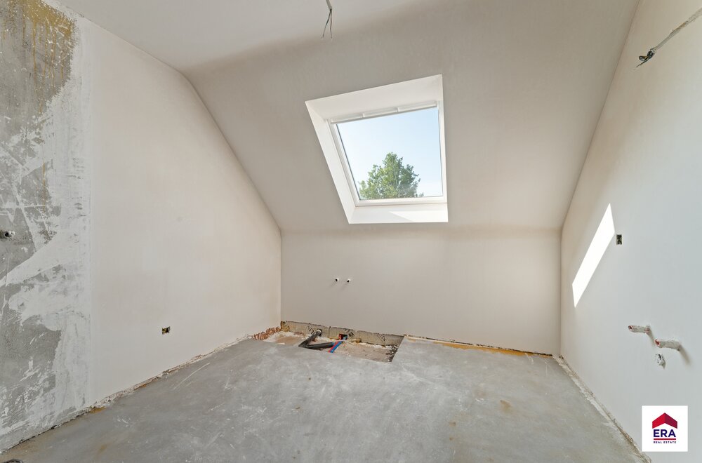 prachtige-nieuwbouwwoning-met-4-slpks-op-536m-in-aarsele-025.jpg