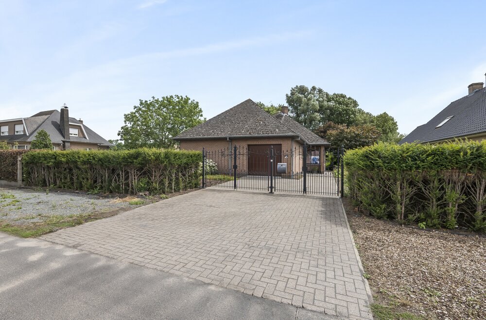 instapklare-woning-met-4-slaapkamers-garage-en-zonnige-tuin002.jpg