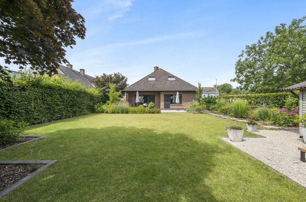 instapklare-woning-met-4-slaapkamers-garage-en-zonnige-tuin010.jpg