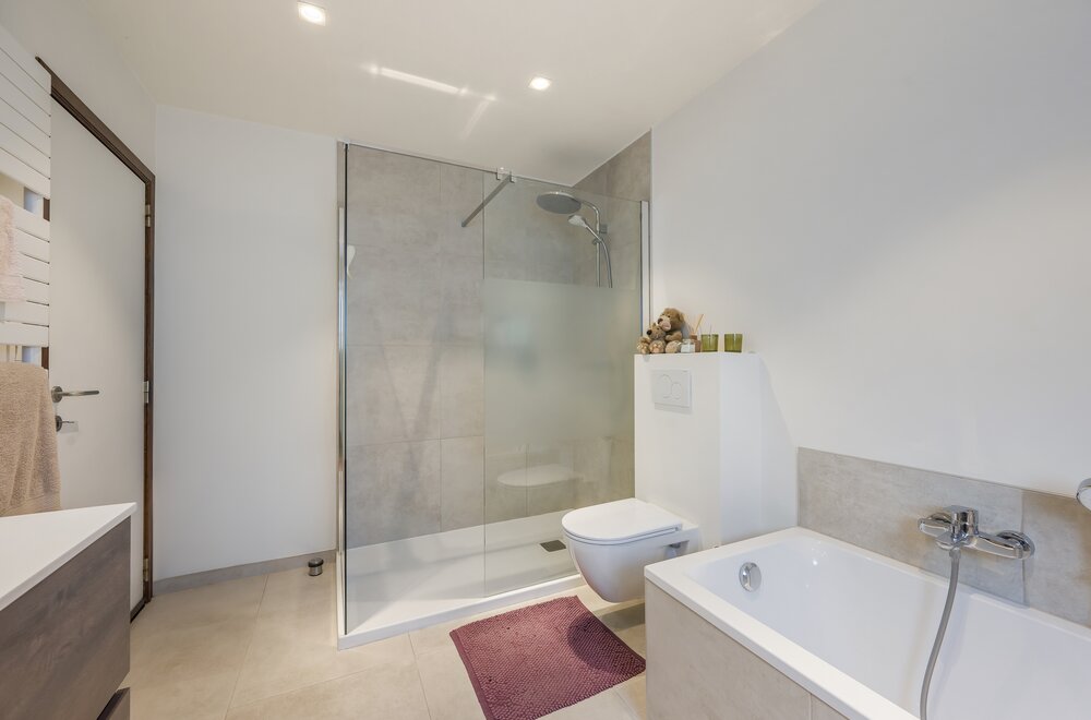 instapklare-woning-met-4-slaapkamers-garage-en-zonnige-tuin026.jpg