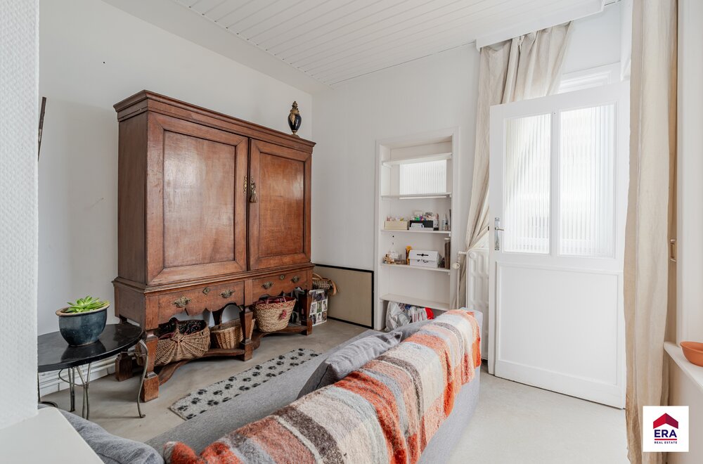karaktervolle-driegevelwoning-te-sint-genesius-rode005.jpg