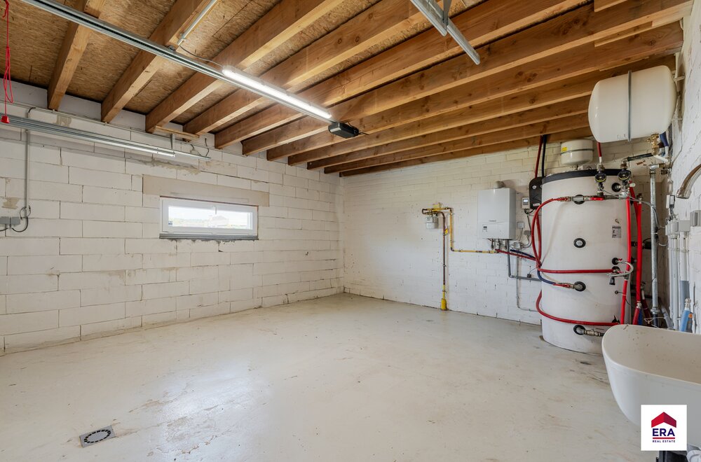 gerenoveerde-moderne-woning-met-3-slaapkamers-en-garage011.jpg