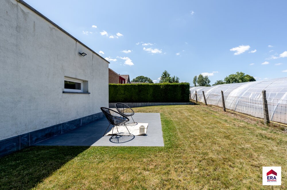 gerenoveerde-moderne-woning-met-3-slaapkamers-en-garage012.jpg