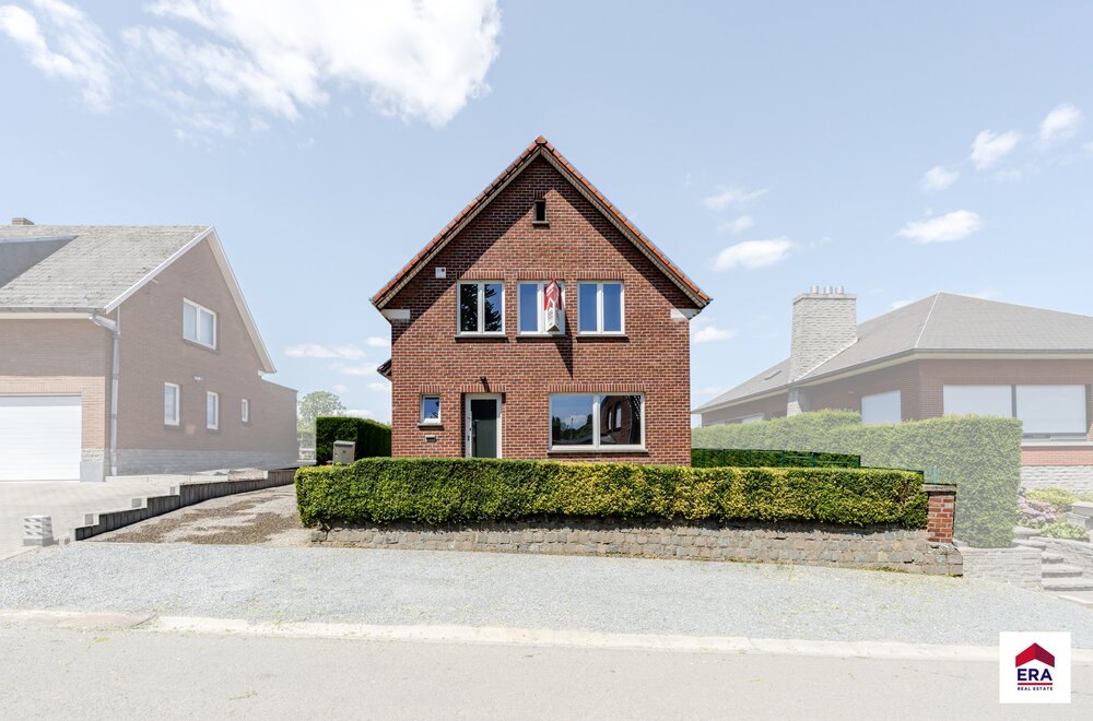 gerenoveerde-moderne-woning-met-3-slaapkamers-en-garage015.jpg