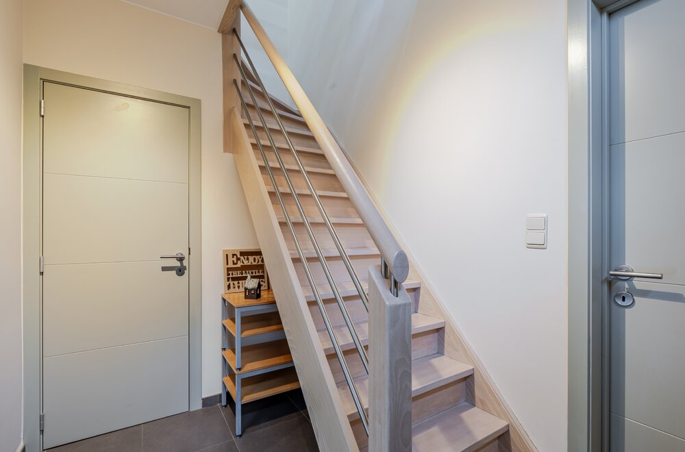 instapklare-halfopen-bebouwing-met-vier-slaapkamers-003.jpg