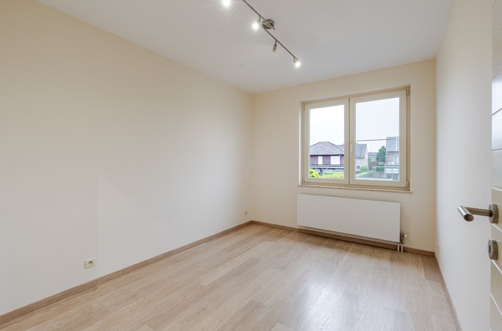 instapklare-halfopen-bebouwing-met-vier-slaapkamers-015.jpg