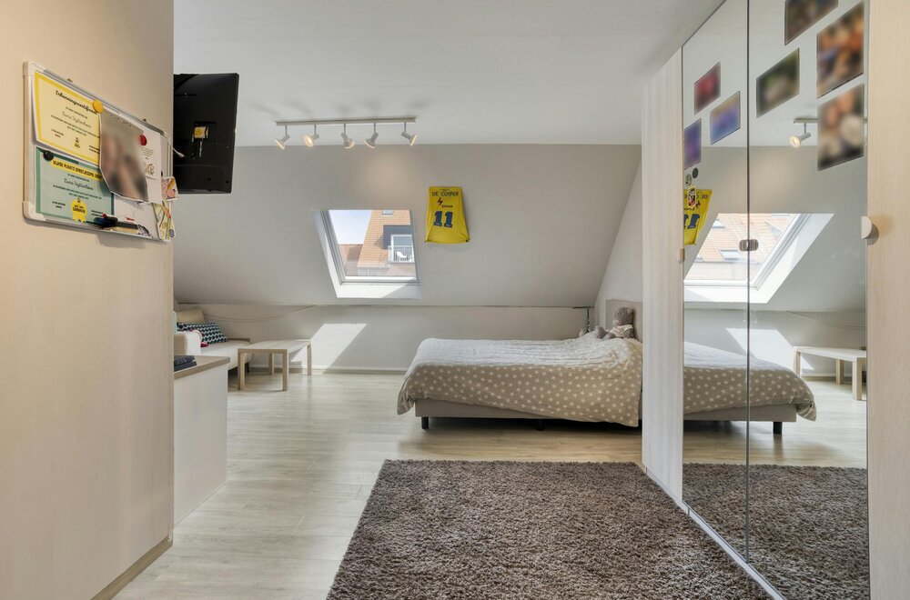 recente-woning-met-4-slaapkamers-te-koop-in-knokke-heist010.jpg