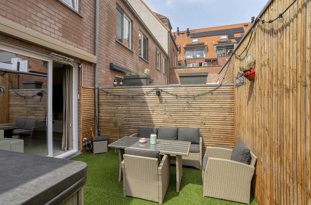recente-woning-met-4-slaapkamers-te-koop-in-knokke-heist014.jpg