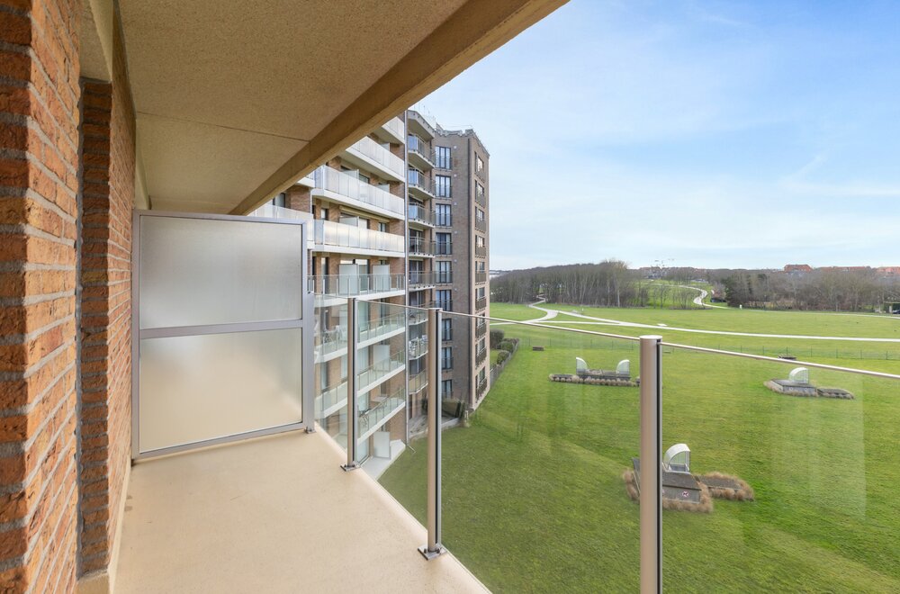 appartement-met-zicht-op-de-vaargeul-te-koop-in-nieuwpoort-009.jpg