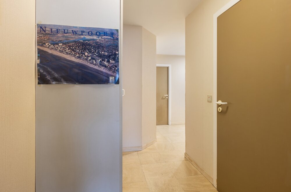 appartement-met-zicht-op-de-vaargeul-te-koop-in-nieuwpoort-011.jpg
