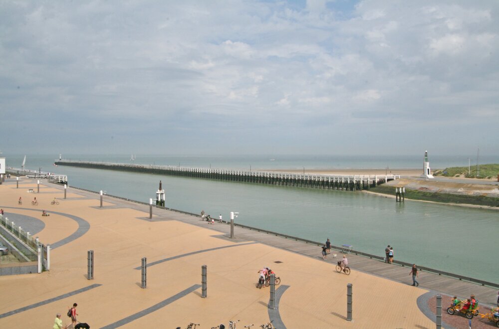 appartement-met-zicht-op-de-vaargeul-te-koop-in-nieuwpoort-019.jpg