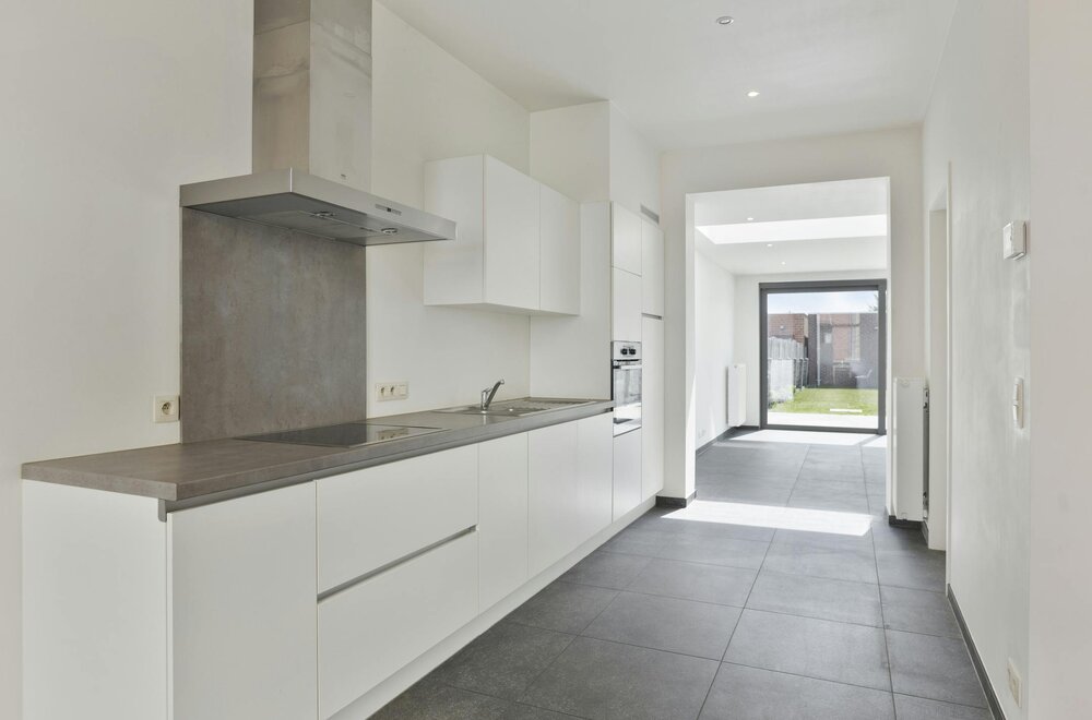 instapklaar-volledig-gerenoveerd-huis-te-koop-met-zonnige-tuin-en-garage011.jpg