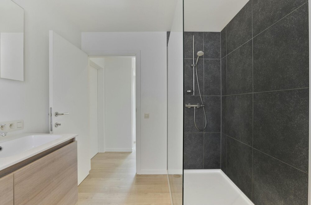 instapklaar-volledig-gerenoveerd-huis-te-koop-met-zonnige-tuin-en-garage016.jpg