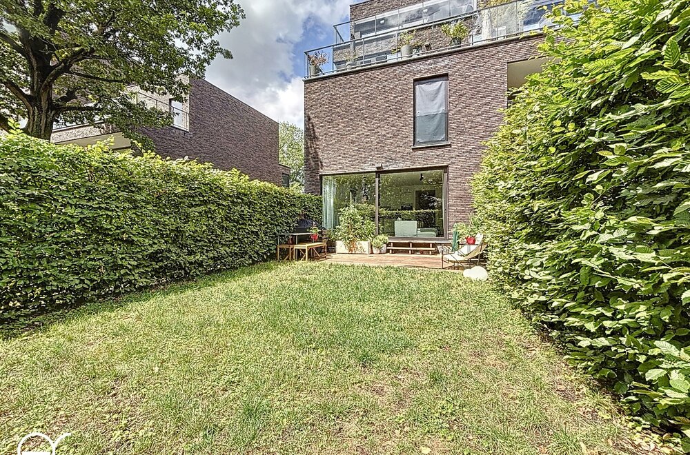 instapklaar-gelijkvloers-appartement-met-tuin-in-zwijnaarde-central-park016.jpg