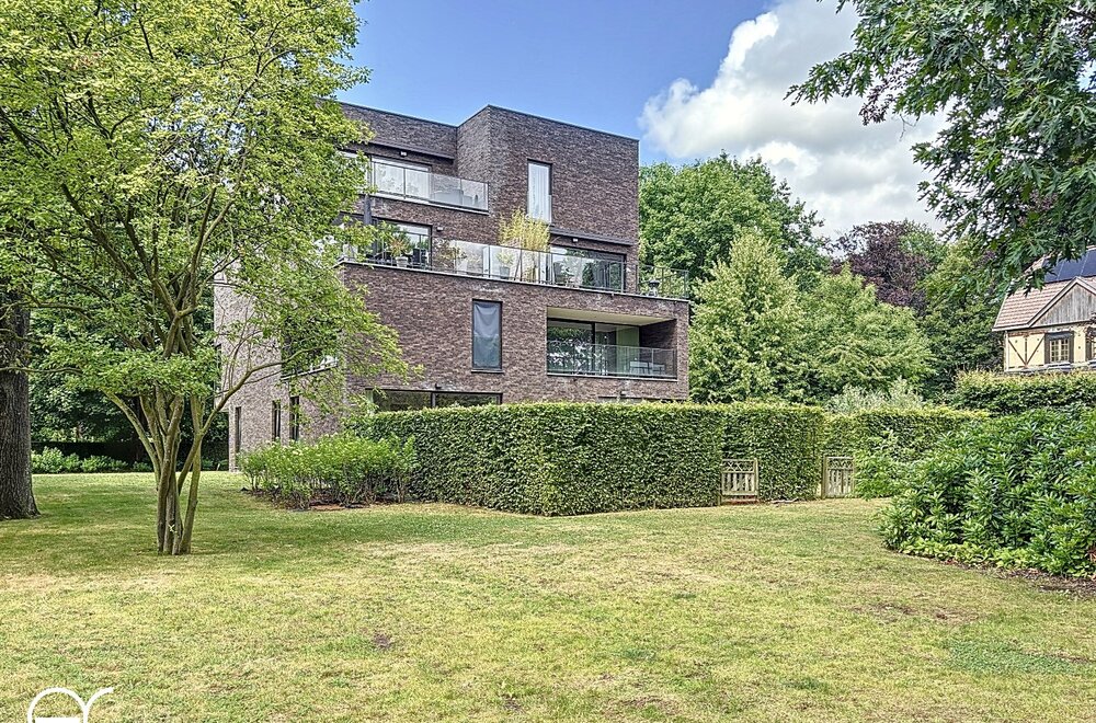 instapklaar-gelijkvloers-appartement-met-tuin-in-zwijnaarde-central-park018.jpg