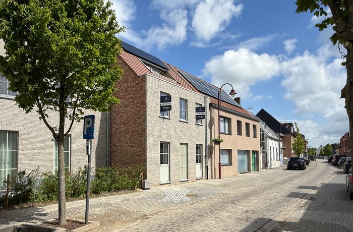 9800 Bachte-Maria-Leerne