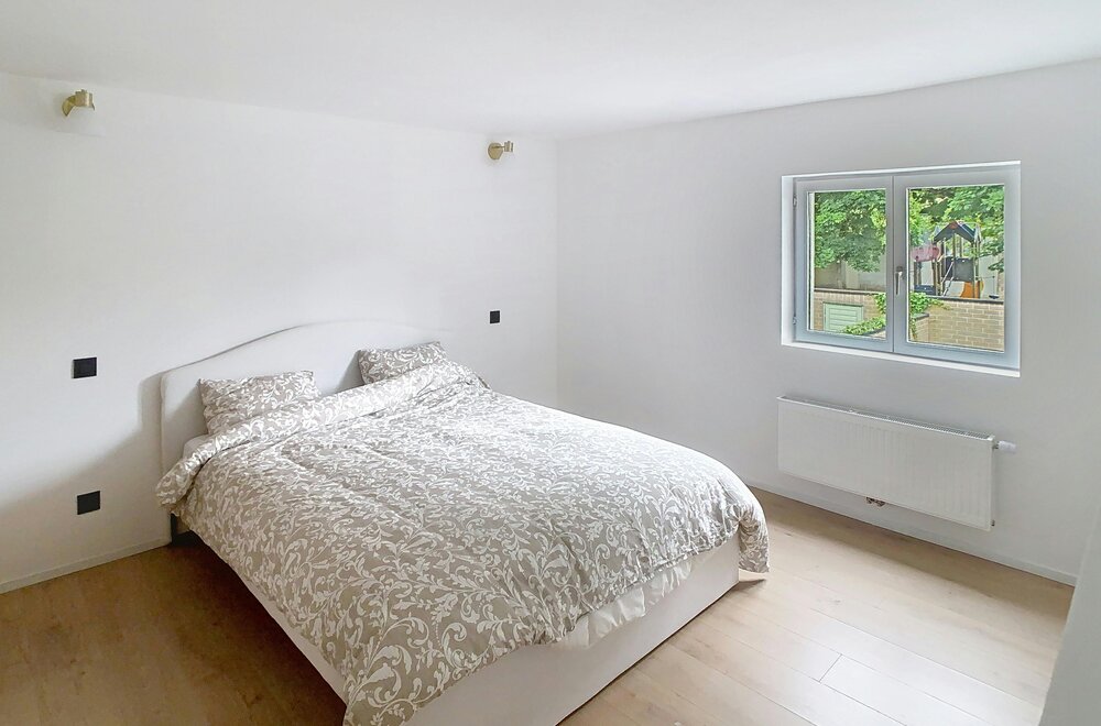 huis-te-koop-met-2-slaapkamers-en-tuin-in-brugge-centrum006.jpg