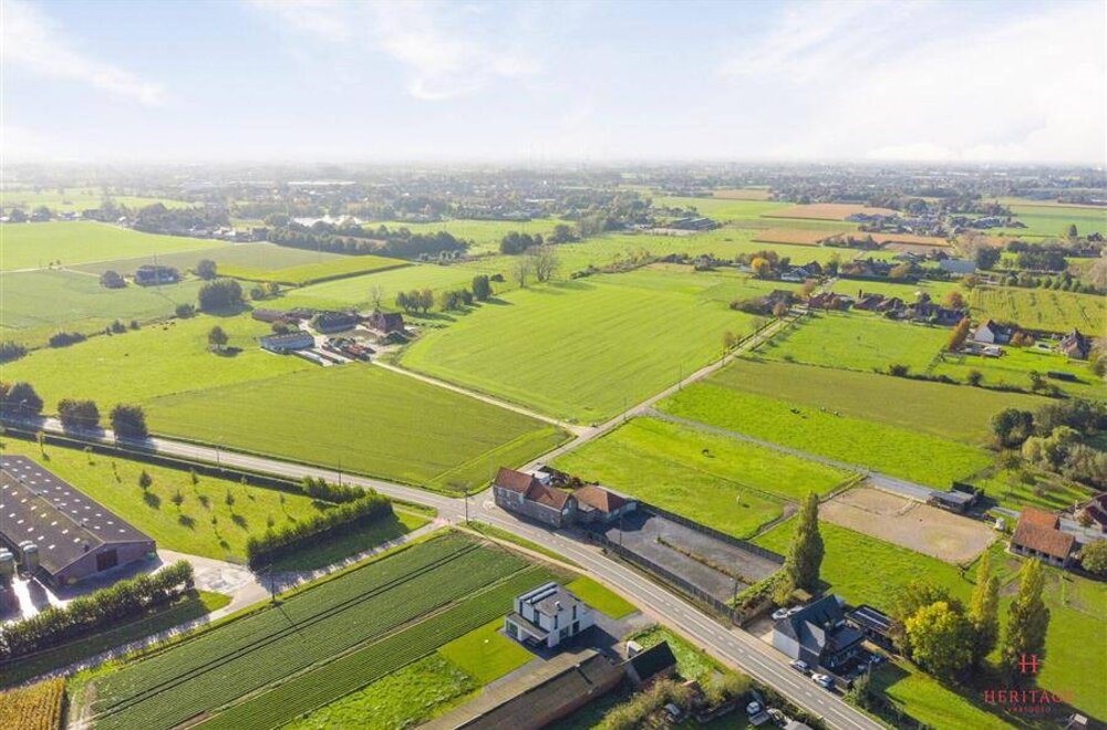 polyvalent-handelspand-met-woonst-op-een-uiterst-zichtbare-baanlocatie-te-gottem-deinze-025.jpg