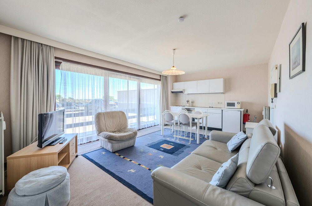 e-n-slaapkamer-appartement-te-koop-met-aangenaam-zonneterras-001.jpg