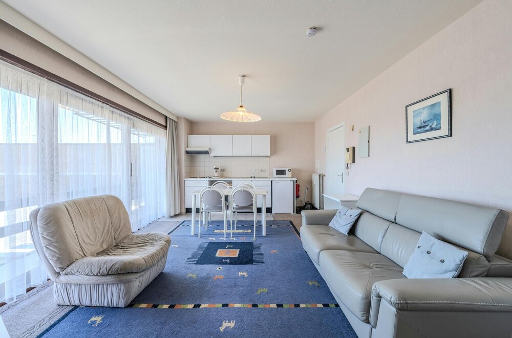 e-n-slaapkamer-appartement-te-koop-met-aangenaam-zonneterras-004.jpg