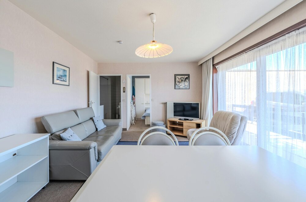 e-n-slaapkamer-appartement-te-koop-met-aangenaam-zonneterras-006.jpg
