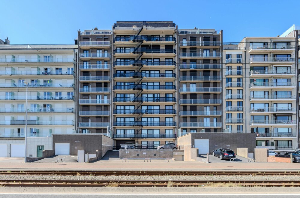 e-n-slaapkamer-appartement-te-koop-met-aangenaam-zonneterras-007.jpg