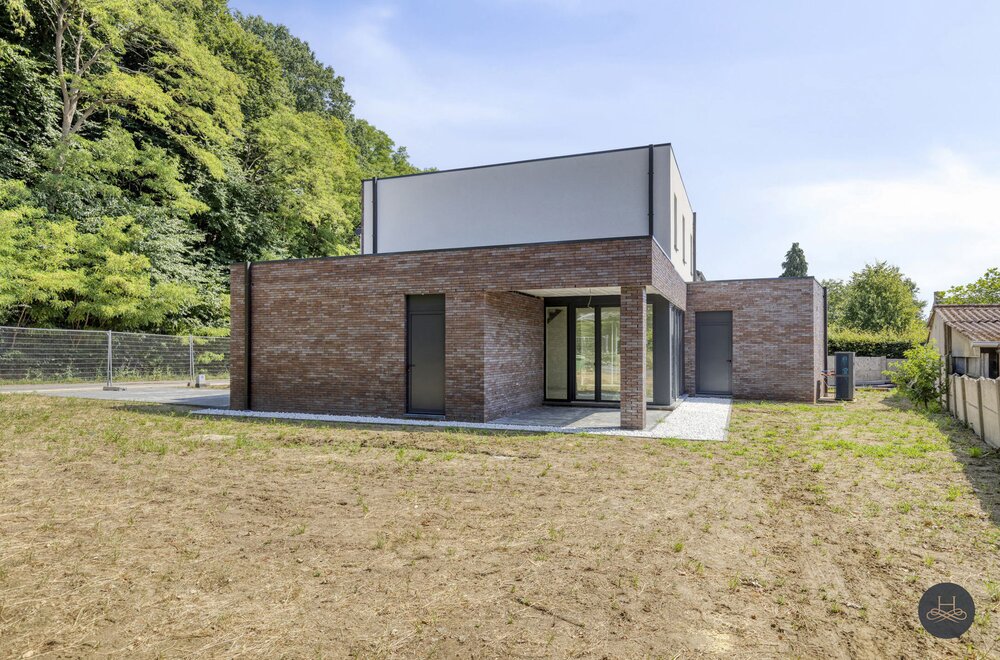 ruime-energiezuinige-casco-woning-op-toplocatie001.jpg