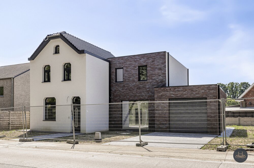 ruime-energiezuinige-casco-woning-op-toplocatie003.jpg