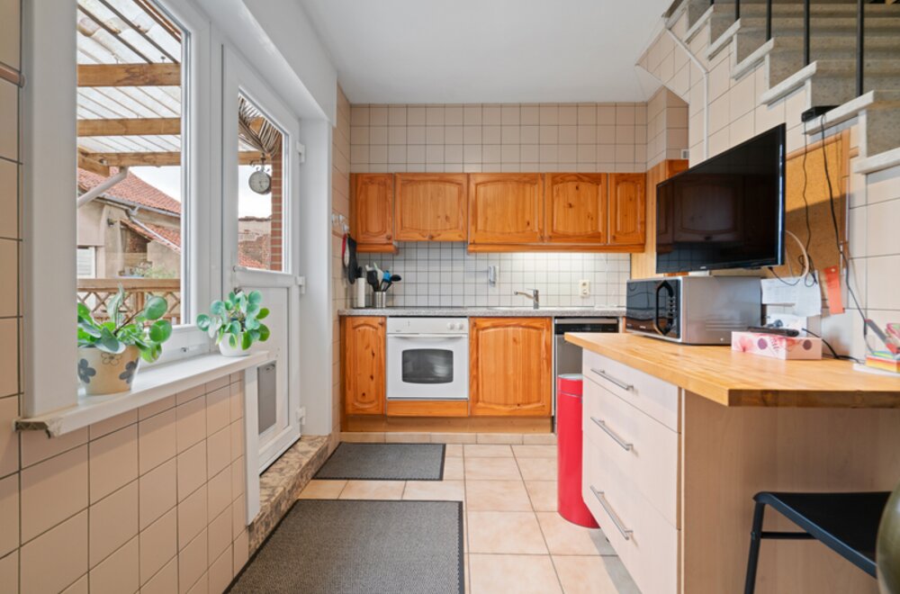 woning-met-4-5-slpk-garage-loods-amp-grote-tuin-in-sterrebeek009.jpg