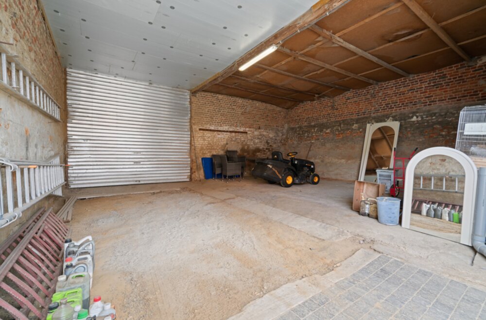 woning-met-4-5-slpk-garage-loods-amp-grote-tuin-in-sterrebeek023.jpg