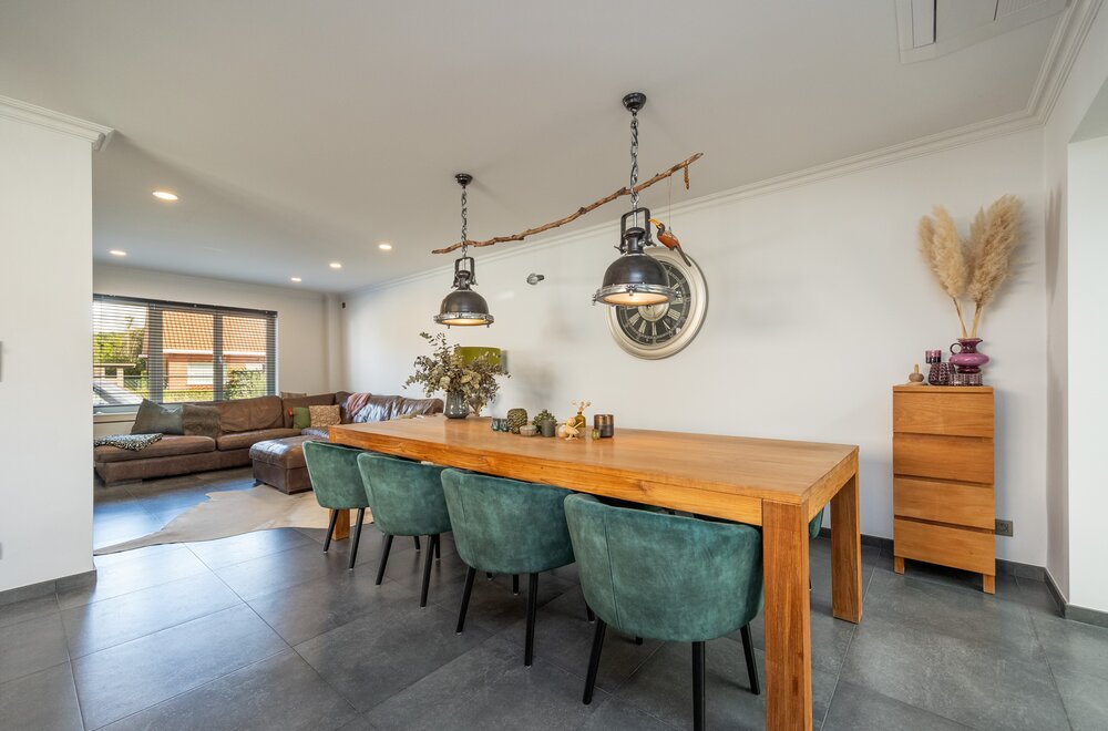 charmante-woning-met-loods-in-het-centrum-van-brasschaat003.jpg
