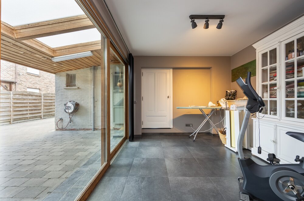 charmante-woning-met-loods-in-het-centrum-van-brasschaat008.jpg