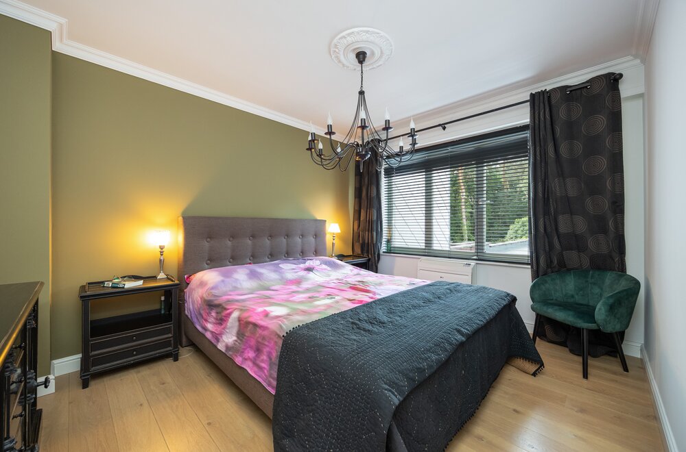 charmante-woning-met-loods-in-het-centrum-van-brasschaat010.jpg