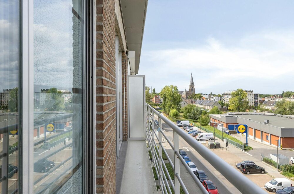 appartement-met-2-slaapkamers-en-autostaanplaats-te-koop-in-hoboken007.jpg